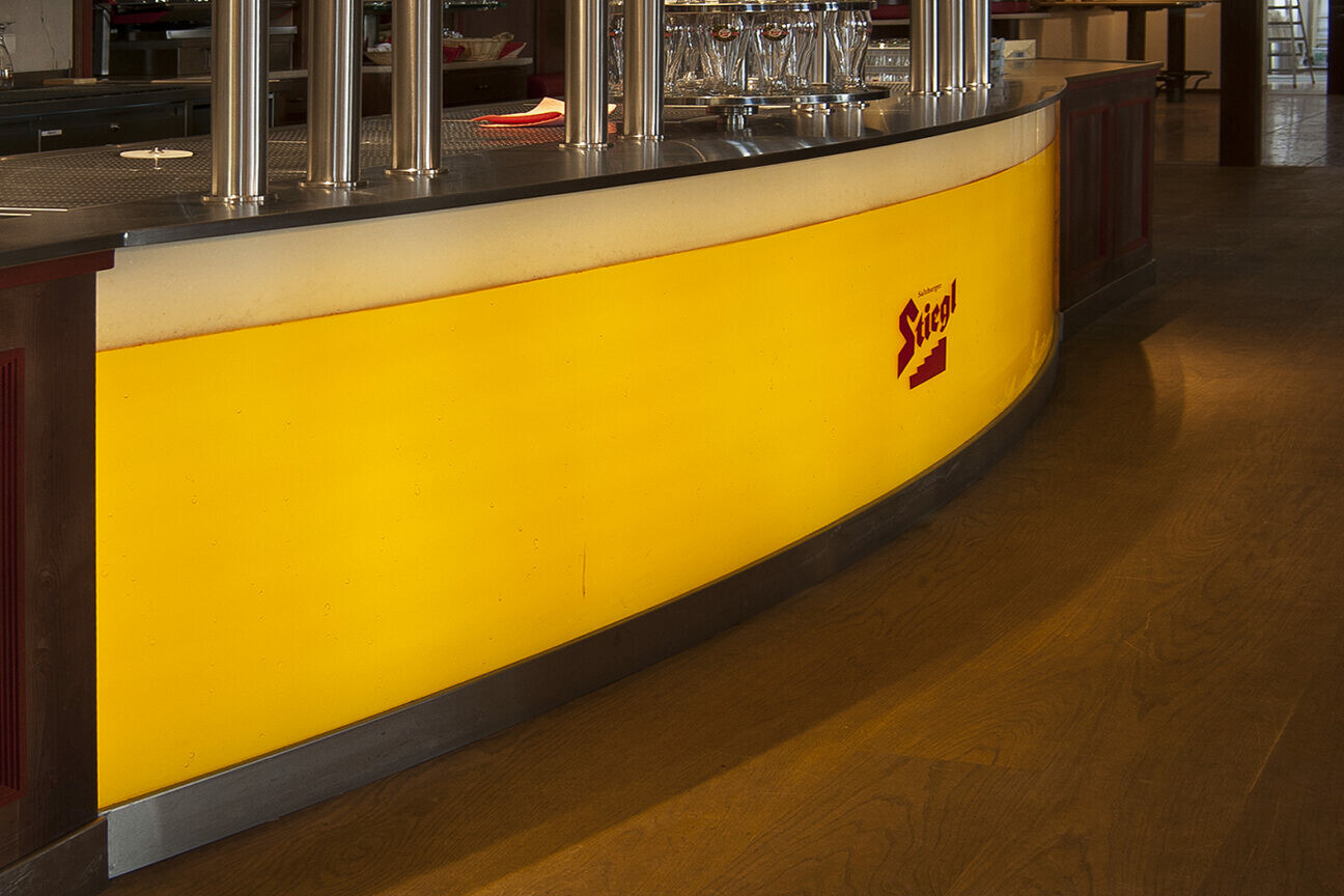 beleuchtete Barverglaserung Referenzen Stiegl
