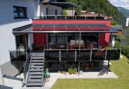 aufgang glasterrasse mit dach glasbau