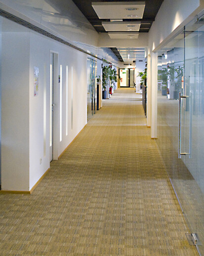 Ganzglasanlage Buero Referenzen Rennwegcenter