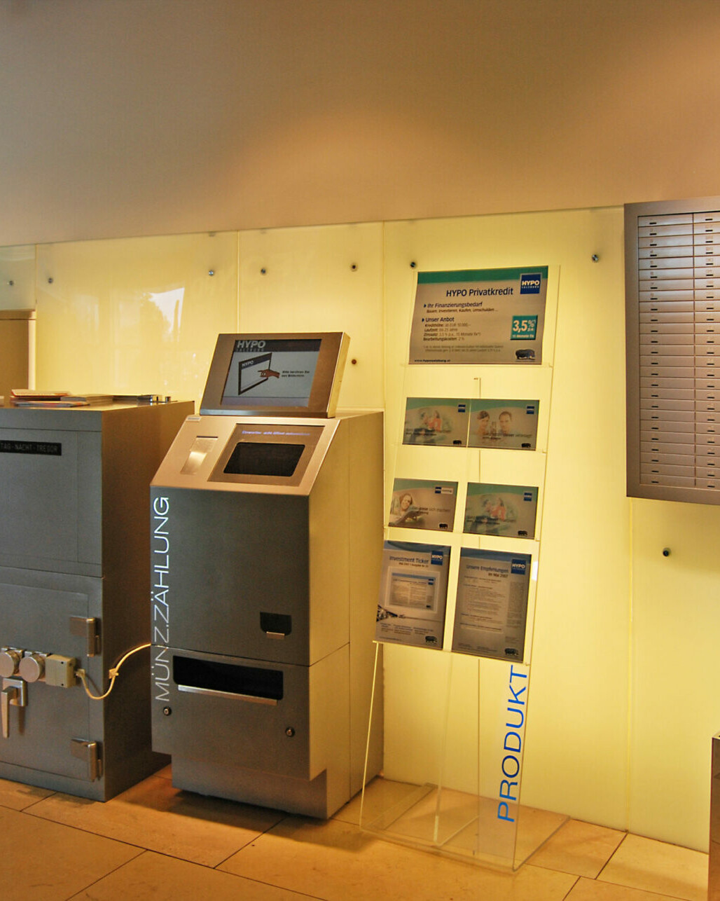 Glaswaende Referenzen Bank