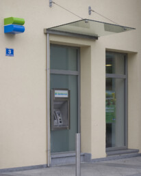 Glasvordach Bank Referenzen