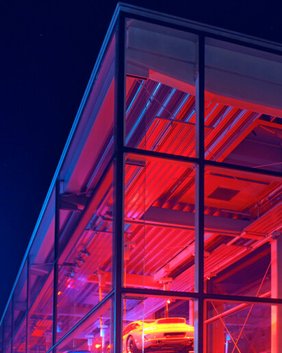 Beleuchtete Glasfassade Referenzen